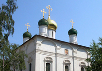 Нашлись иконы, "похищенные" из Сретенского монастыря 