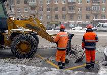 Снегопад привел к транспортному коллапсу в Москве