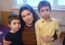 Американка просит помочь ей разыскать пропавших в России сыновей