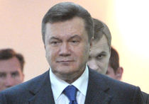 Янукович и его соратники объявлены в розыск