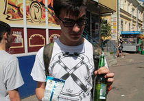 «Молодая гвардия» вербует малолетних провокаторов для борьбы с детским пьянством