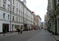 Столешников переулок назван самой дорогой торговой улицей Москвы