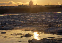 Санкт-Петербург готовится встретить наводнение