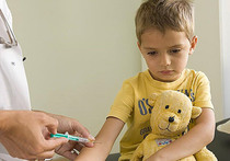 Педиатры просят уберечь российских детей от менингита
