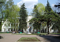 Старейший парк Москвы отреставрируют в сталинском стиле