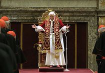 Папа Римский в последний раз благословил паству