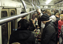 Киевское метро почти вернулось к нормальной жизни