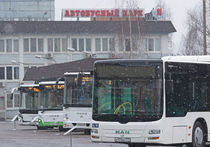 Москвичей пересаживают на новые автобусы