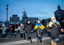 Джигурда ворвался на Евромайдан с лозунгами и пением