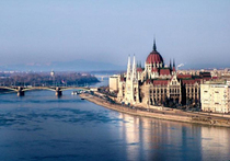 Президента Венгрии заподозрили в плагиате