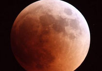 19 октября Луна покраснеет на радость ученым