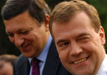 Медведев с Баррозу договорились не говорить о Кипре