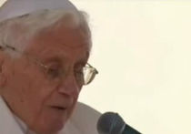Идут последние часы пребывания Бенедикта XVI в Ватикане: ОНЛАЙН