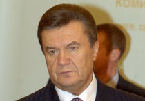 Янукович хочет снять с шеи петлю