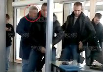 Снова пьянство в аэропорту: теперь отличился глава волгоградского облизбиркома