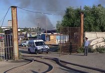 Крупный пожар на уральском заводе не обошелся без жертв