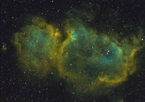 Телескоп Хаббл сделал фото туманности "Душа". "Сердце" пришлось рядом