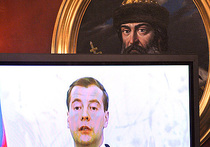 Медведев против Ивана Грозного