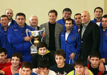 Жуков посетил деревню. Олимпийскую