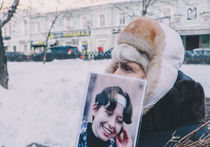 В Москве помянули Cтанислава Маркелова и Анастасию Бабурову шествием 