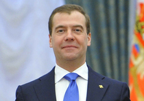 Медведев в роли Хрущева?