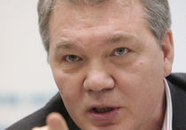 Депутат Госдумы Леонид Калашников считает, что Януковича в Крыму никто не ждет