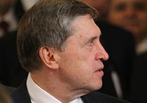 Кремль о ситуации в Киеве: контактируем, но не вмешиваемся