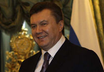 День рождения Януковича: устрица за 20 гривен и библия в подарок
