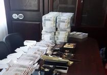 Карманные расходы  украинского экс-министра: 42  килограмма золота, 4.8 млн $  наличными...