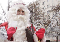 Волшебник за решеткой: Деда Мороза «защитили» от детей