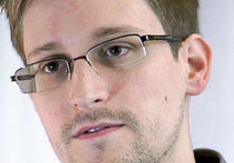 Эдвард Сноуден получил регистрацию по месту пребывания в России