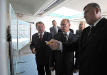 К Путину «подмазались» смоленские врачи