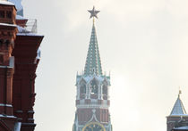 Иностранных туристов будут заманивать в Москву женщинами
