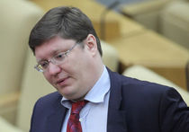 Депутат Исаев едет в Москву «неизвестно каким» видом транспорта