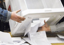 Избиратели сдают явку