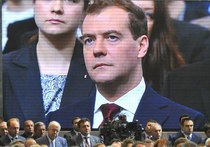 Медведева избрали председателем «Единой России» единогласно