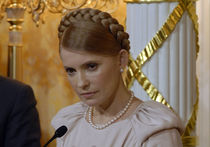 После разговора с Тимошенко Яценюк позеленел