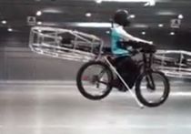 Представлен прототип летающего электрического велосипеда