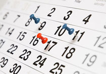 Майские праздники: как власть перекраивала календарь «красных дней»