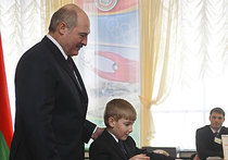 Порочная связь Лукашенко