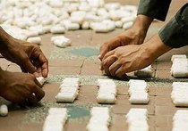 Российские пограничники больше занимались контрабандой героина, чем противодействием ей