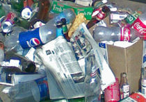 Москвичам предложат разделить мусор прямо возле супермаркетов