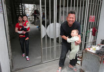 В Китае дети в обязательном порядке должны будут посещать своих родителей