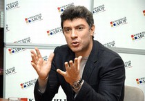 Поросенок "наХ-наХ" голосует против всех