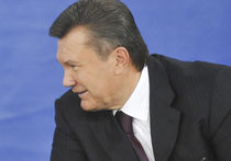 Бегство Януковича: Аваков рассказал о маршруте беглого президента