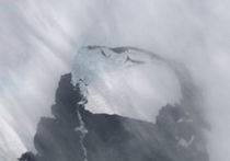 От Антарктиды откололся айсберг размером с половину Санкт-Петербурга
