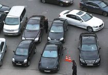 Платные парковки в столице все ближе к референдуму 