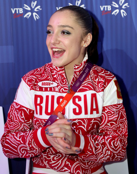 В гостях у «МК» — олимпийская чемпионка по спортивной гимнастике Алия Мустафина!
