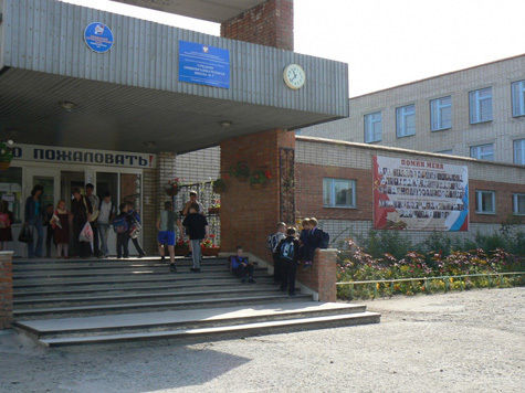 В Южноуральске продолжается расследование пожара в средней общеобразовательной школе № 7. 