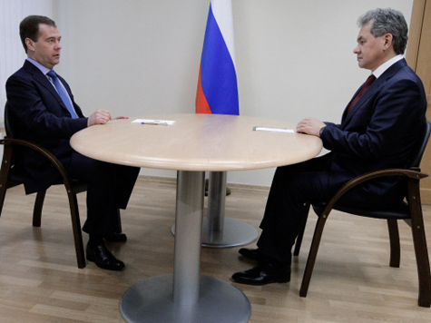 Премьер-министр и губернатор Подмосковья пообещали жителям навести порядок